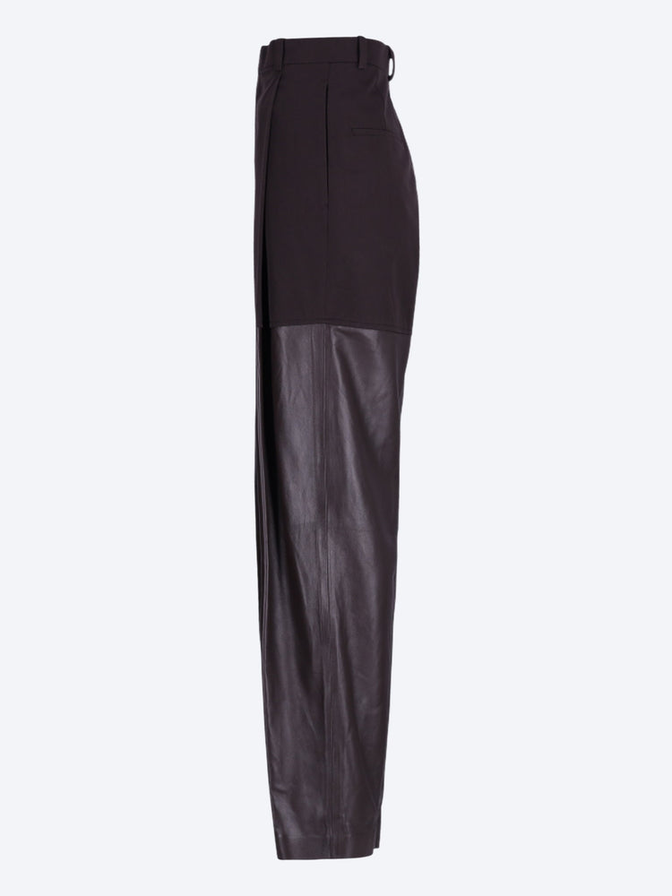 Hose aus Baumwolle und Leder 2