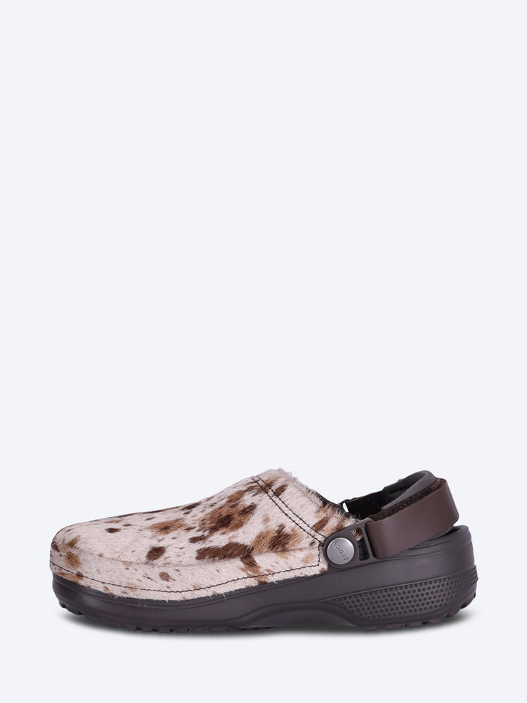 Handgefertigte Clog-Slides aus Ponyhaar 4