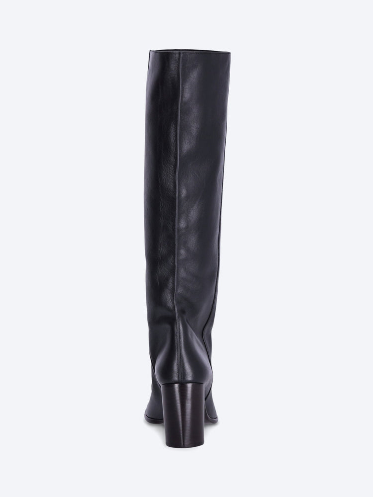 Crease sleeve boots 5