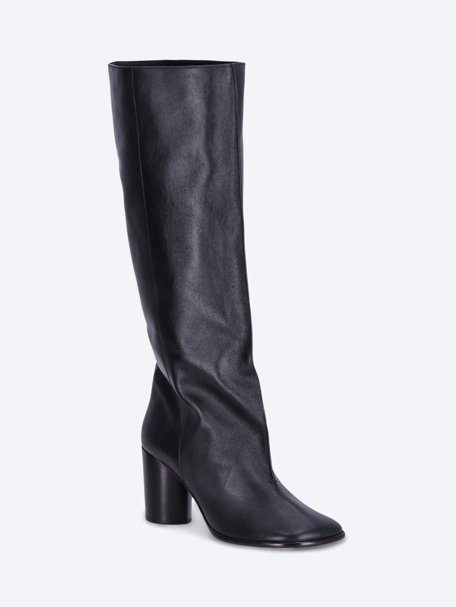 Crease sleeve boots 2