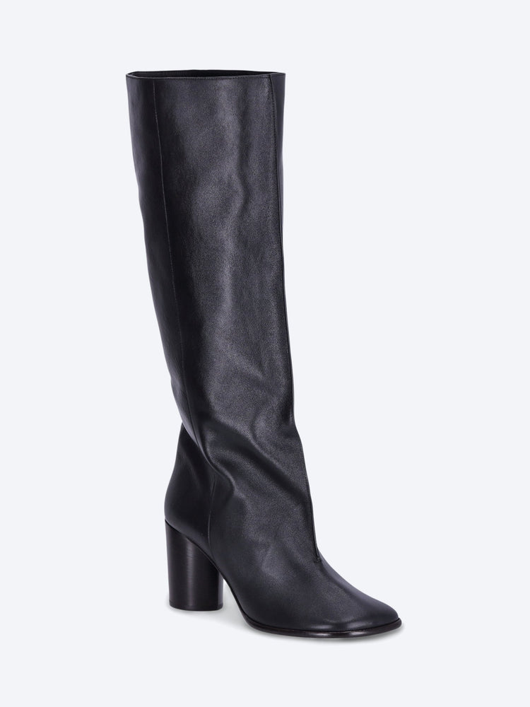 Crease sleeve boots 2