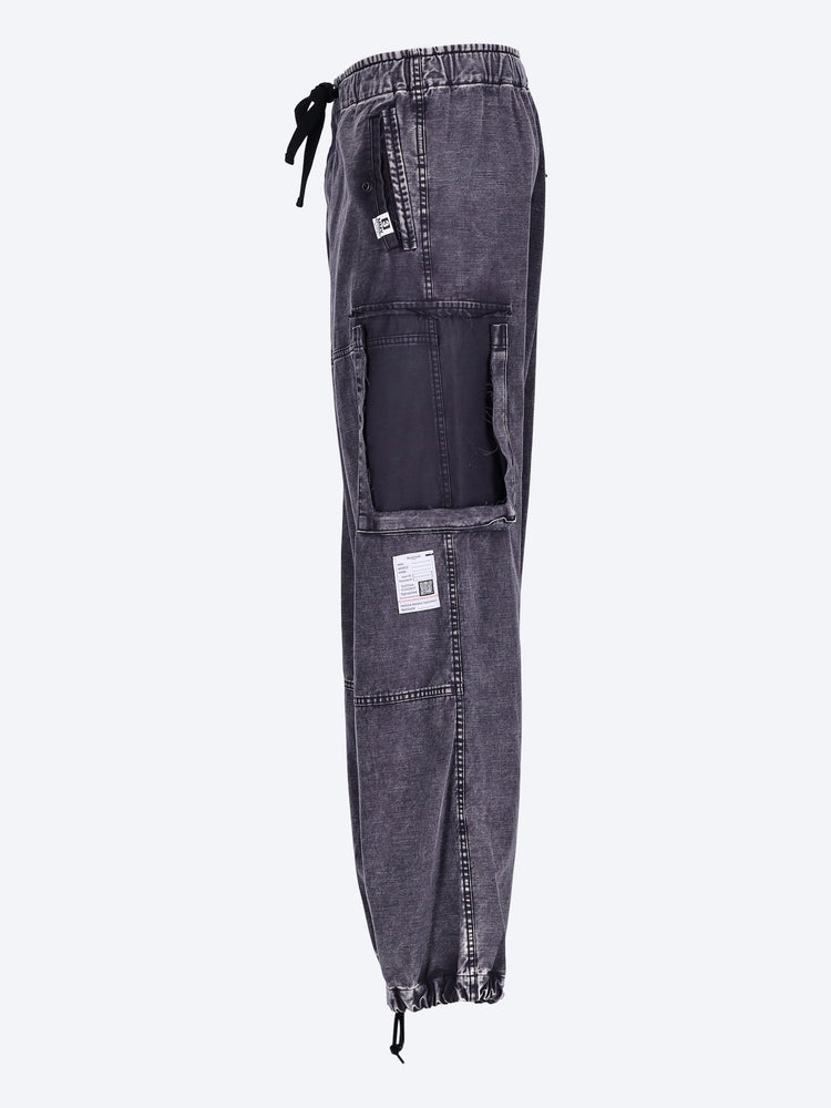 Pantalon cargo endommagé 2