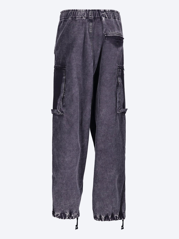Pantalon cargo endommagé 3