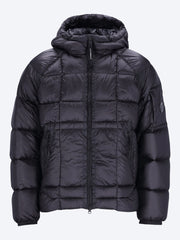 Mittlere Daunenjacke mit Dd-Shell-Kapuze ref: