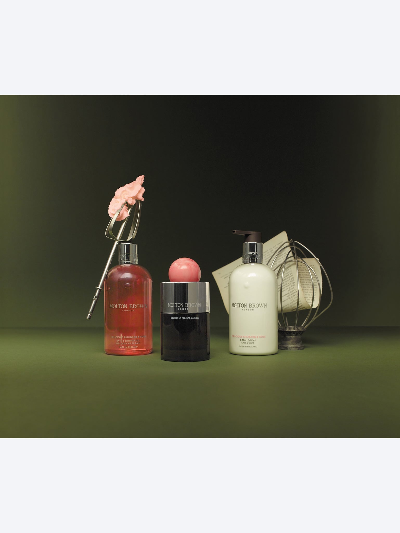 Délicieux gel douche & bain rhubarbe & rose 300ml 3