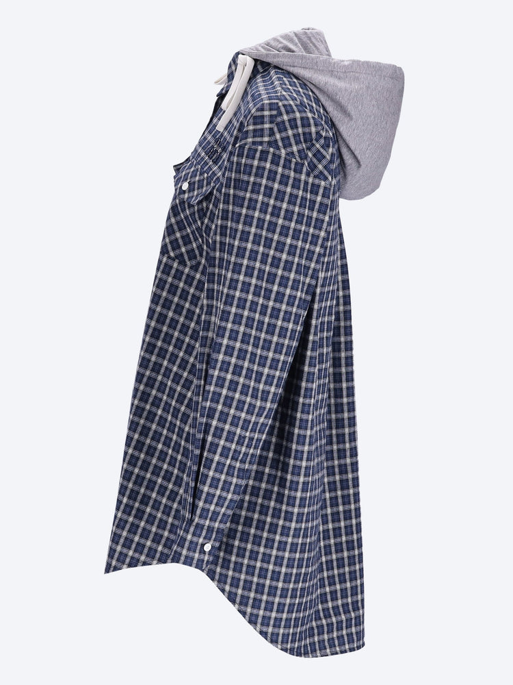 Chemise à capuche amovible et boutons nacrés 2