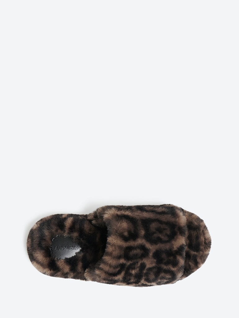 Dillon dark leopard slides 2