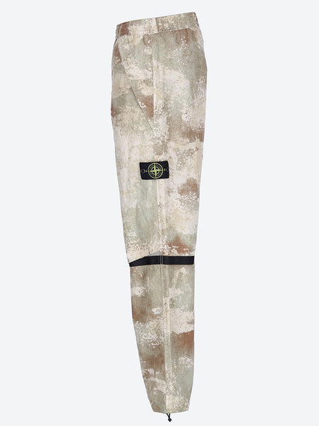 Pantalon de camouflage de la grille dissoute
