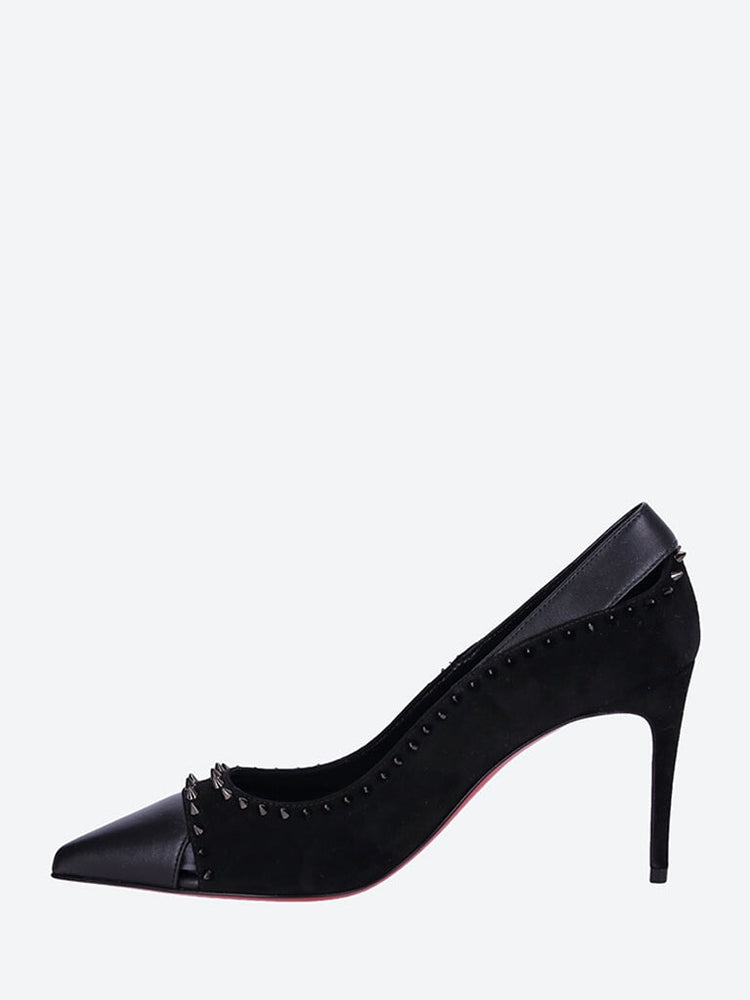 Black pumps 2025 with spikes