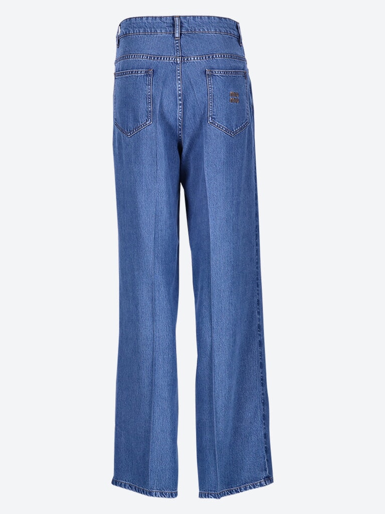 Embroidery jeans 3
