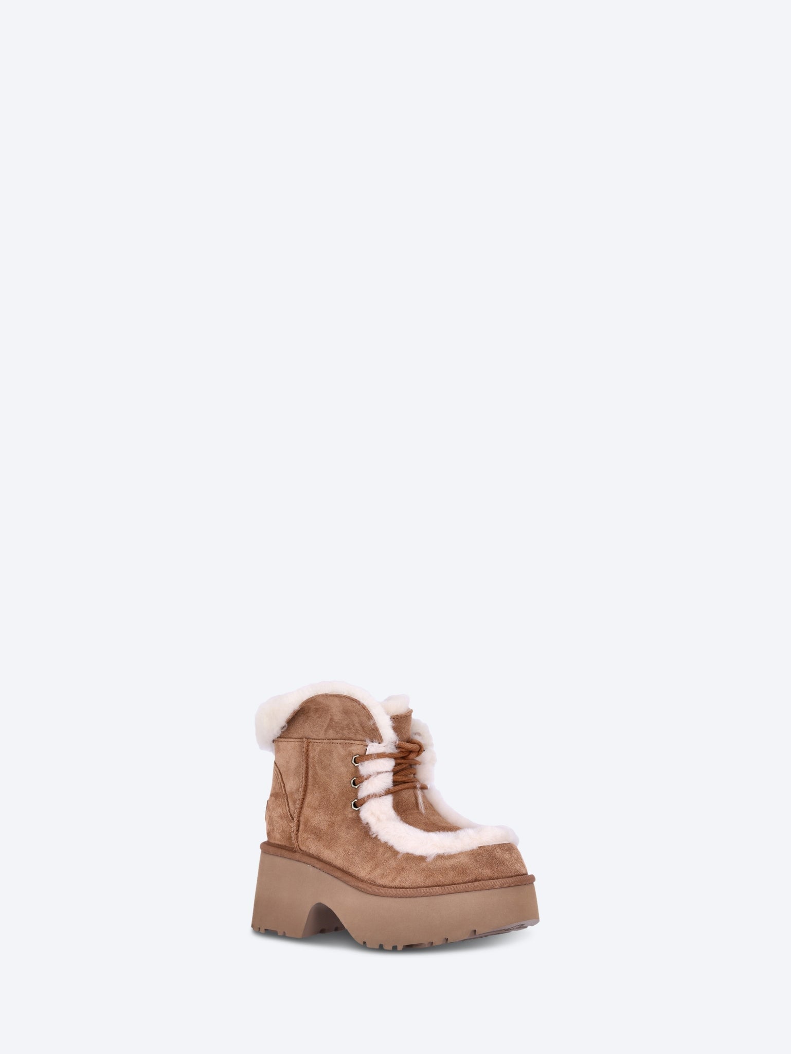 Esmee lace up classic boots 2
