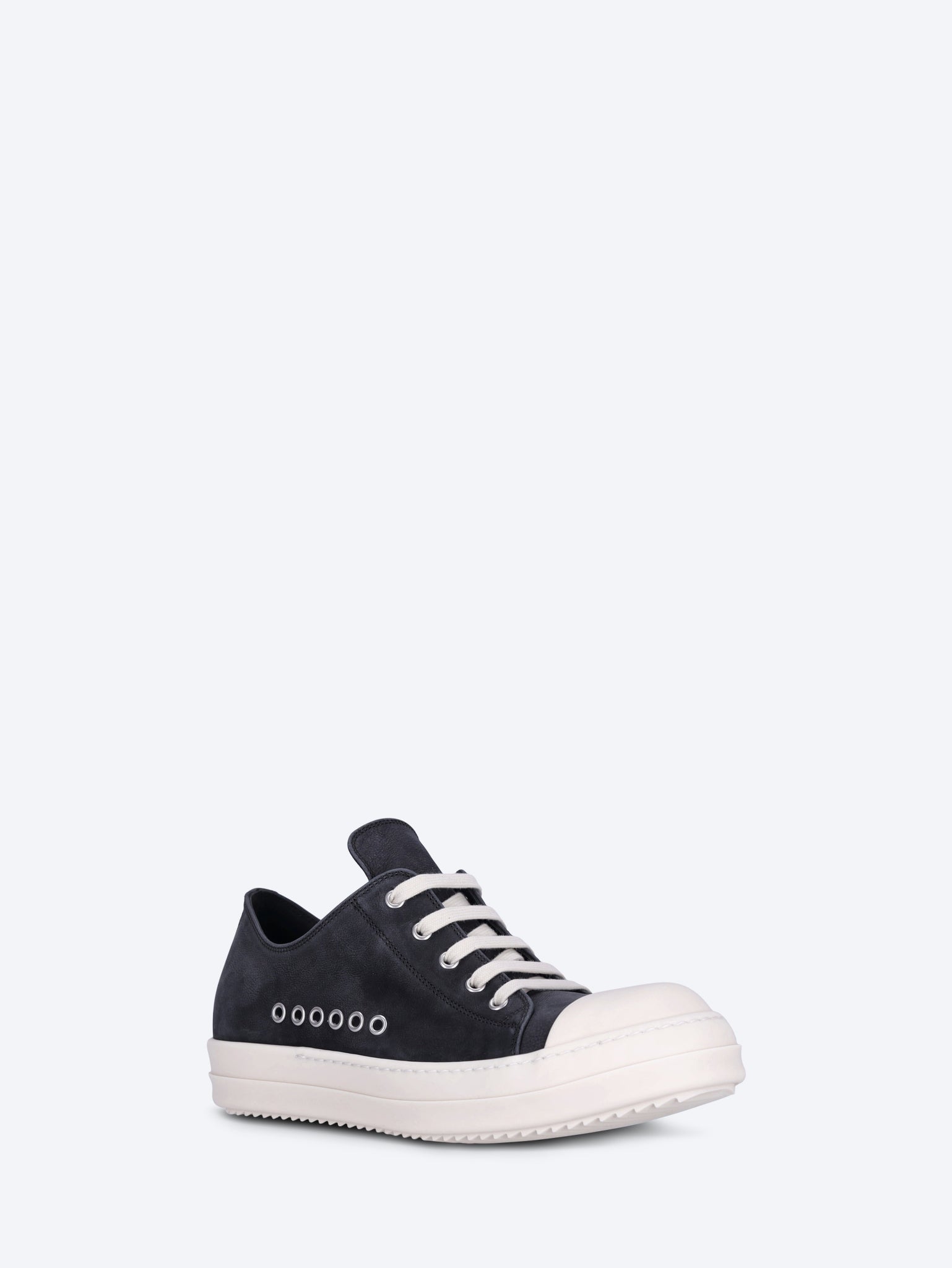 Extreme low sneakers 2