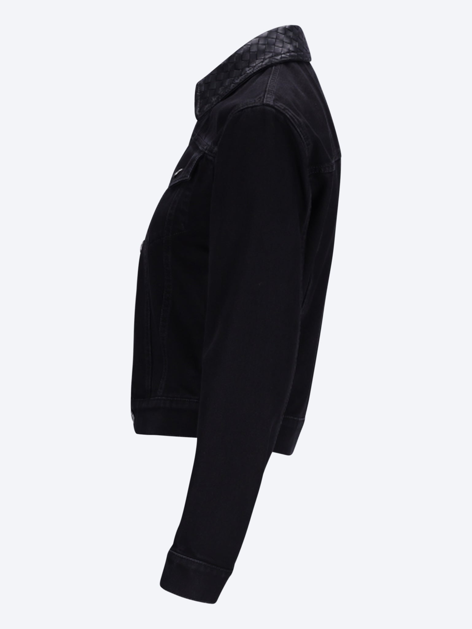 Ausgebleichte schwarze Jeansjacke 2