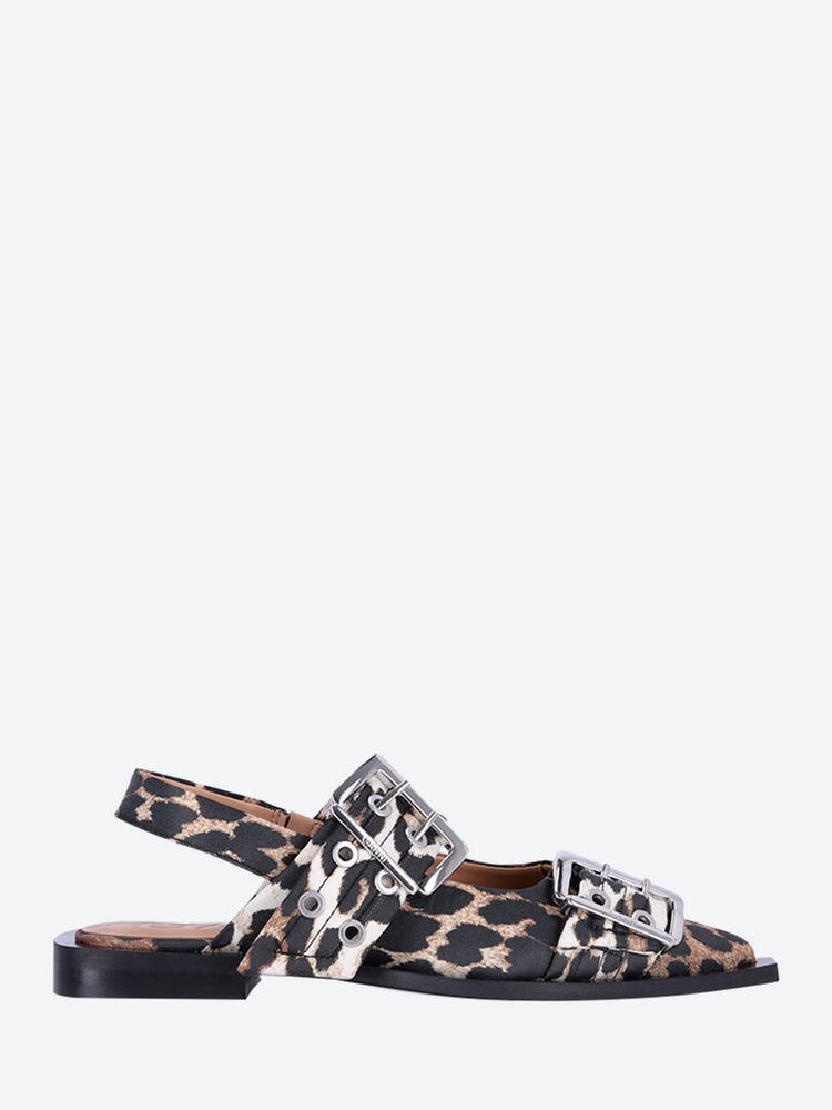 Feminine buckle print ballerinas 1