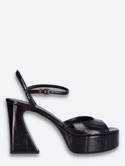 Fendi arco pumps ref: