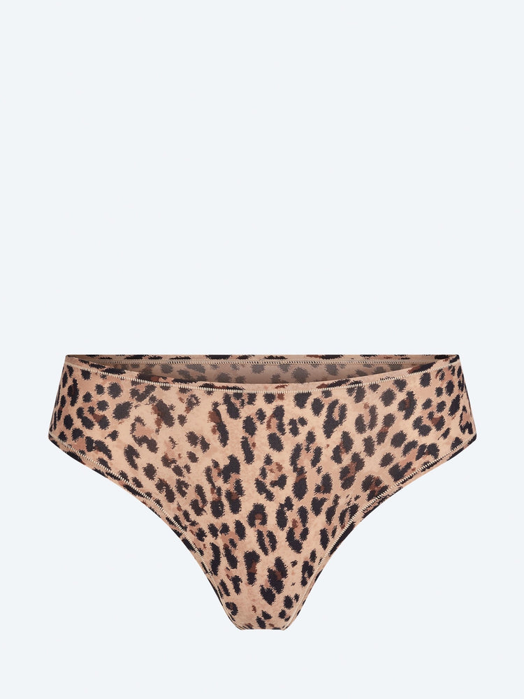 Passt jedem Tanga 1