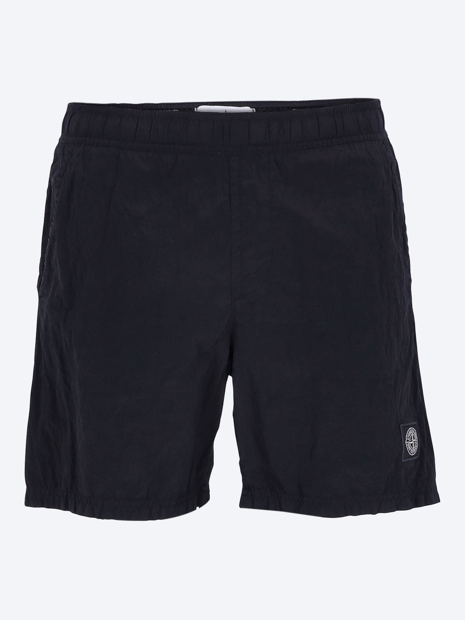 Shorts teintes de vêtements 1