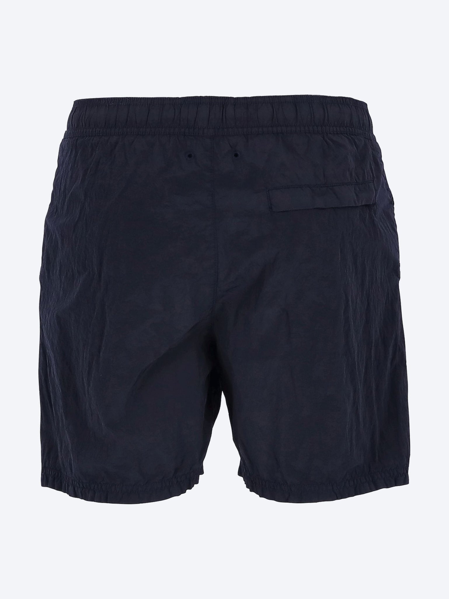 Shorts teintes de vêtements 3