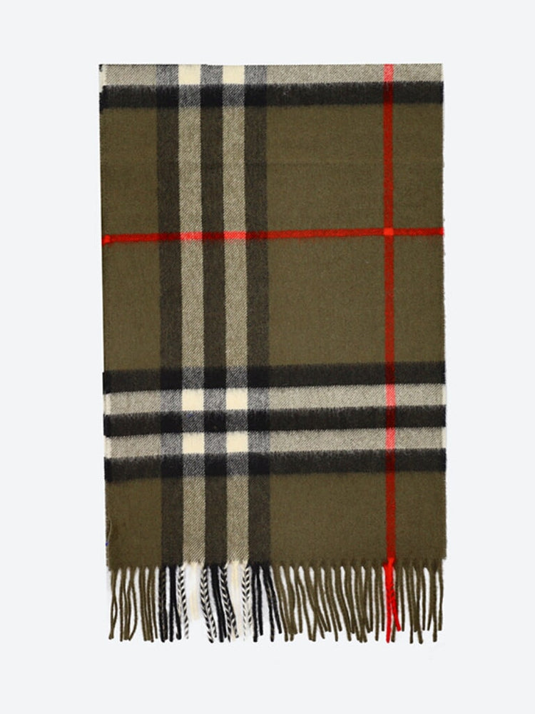 Giant check scarf 1