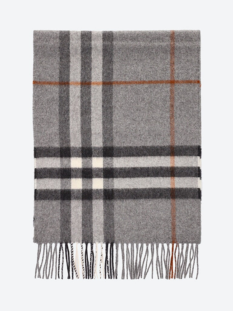 Giant check scarf 1