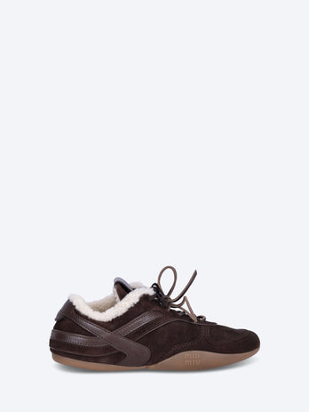 Gymnasium technical fabric and suede sneakers