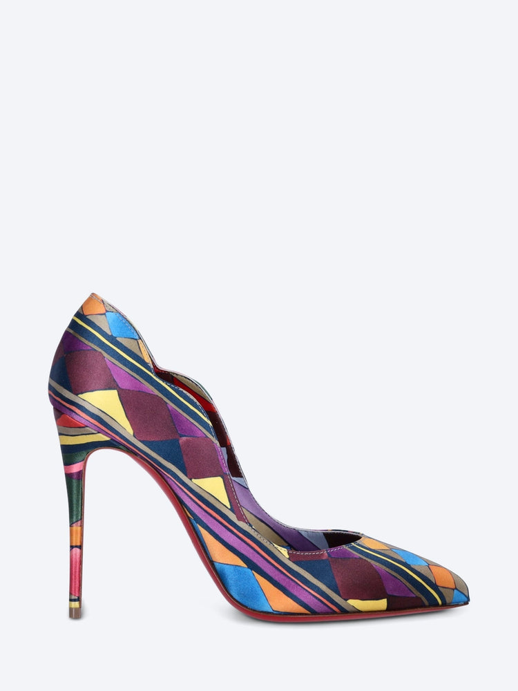 Hot chick 100 cr satin losange pumps 1