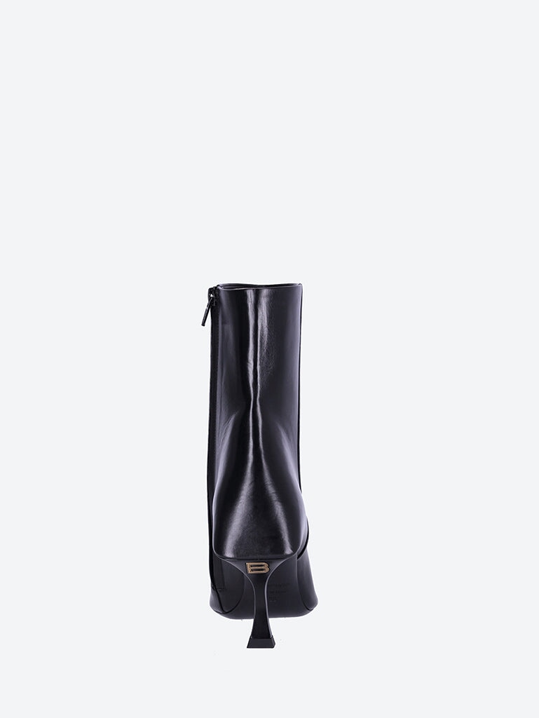 Hourglass h100 boots 5
