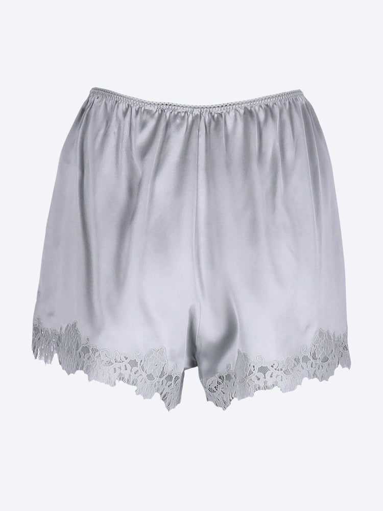 Iona shorts 3