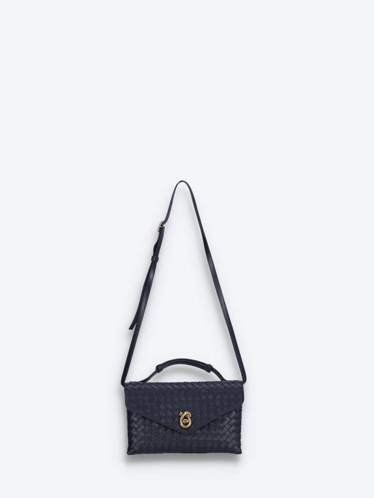 Knot lock handbag 2