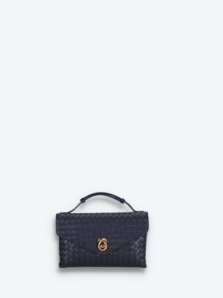 Knot lock handbag 1