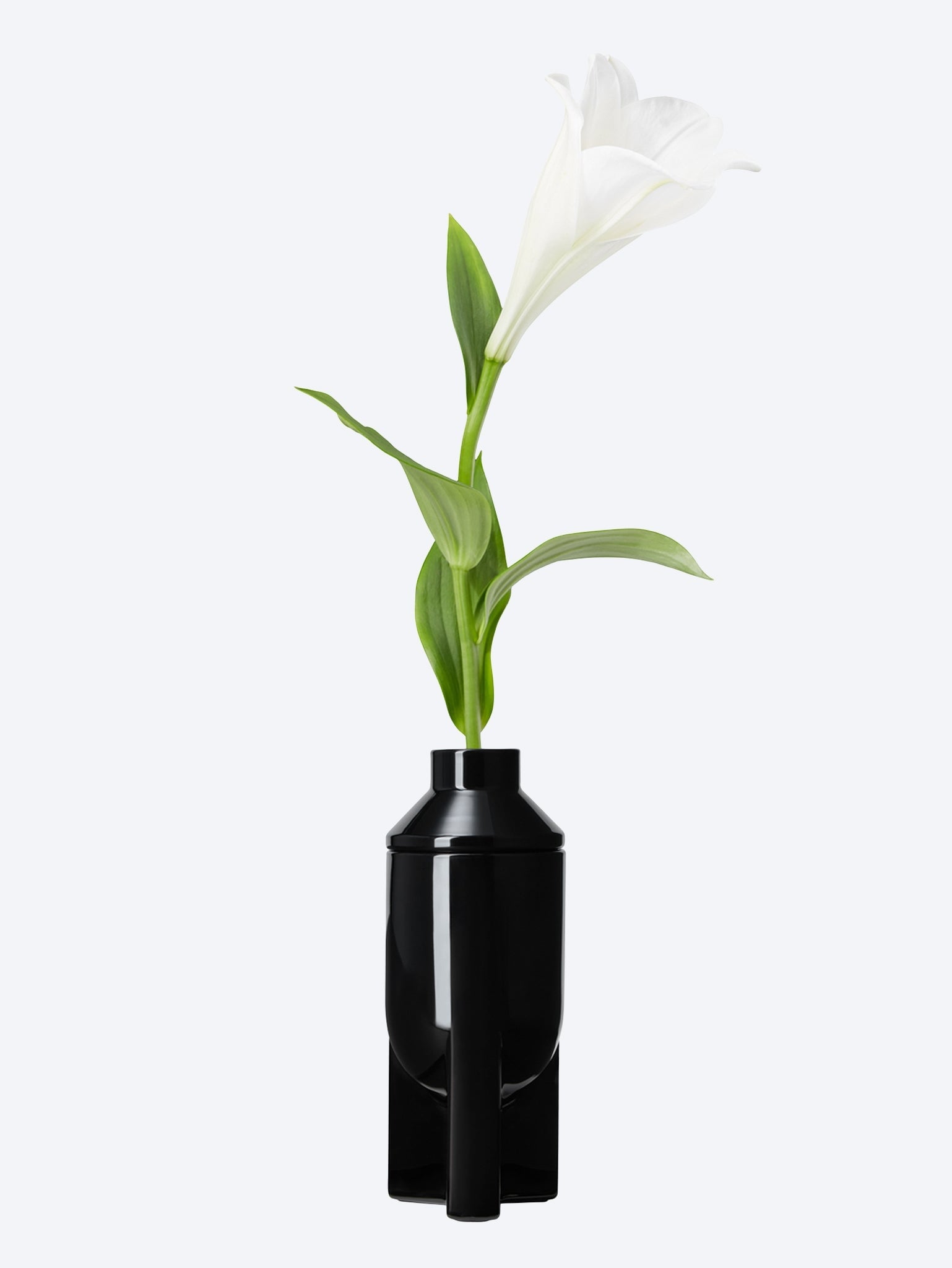 L apparition black scented candle 6