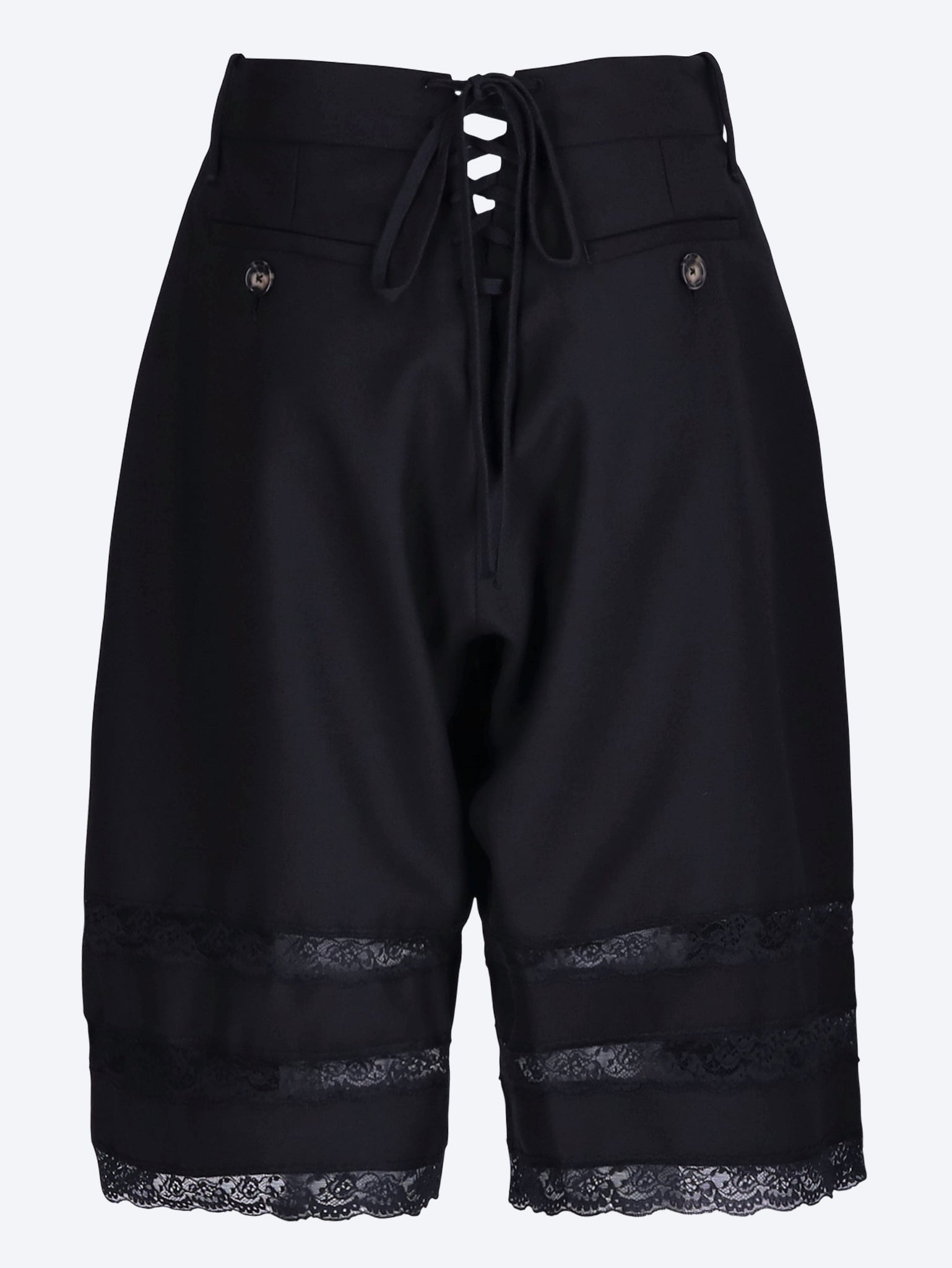 Short en dentelle 3