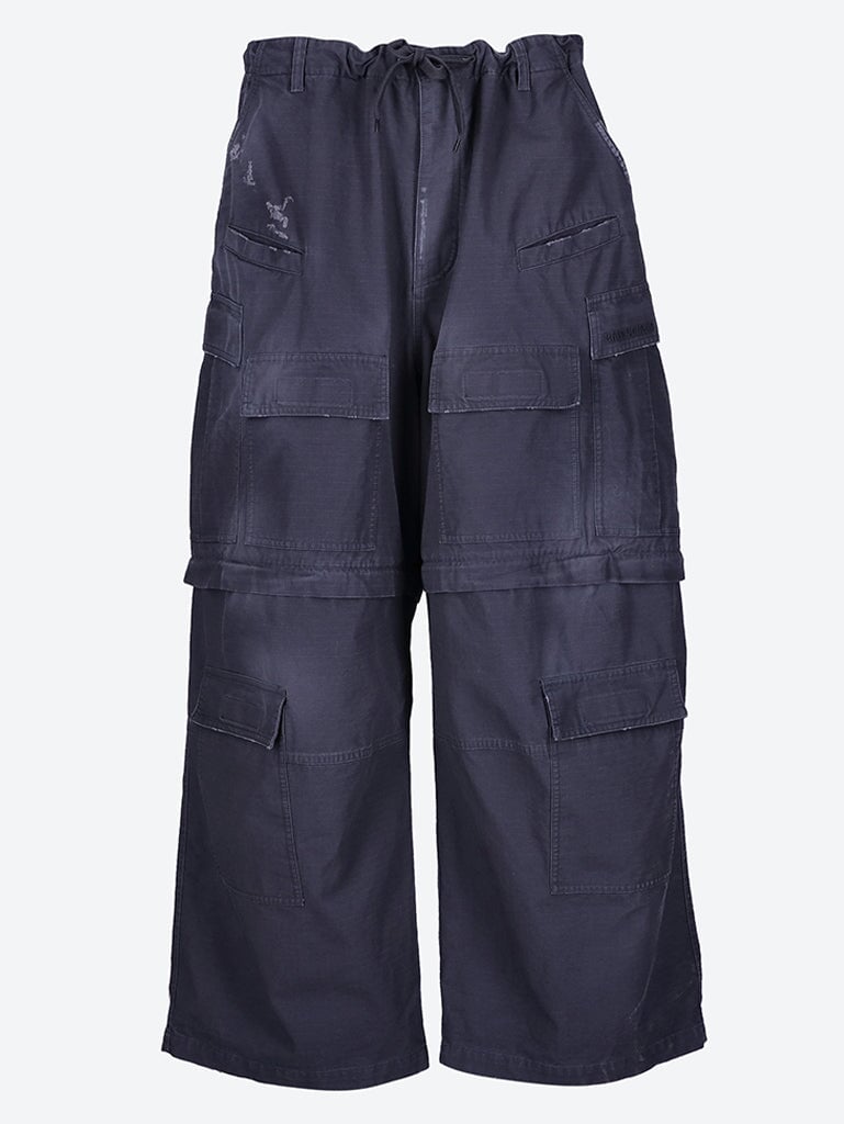 Large cargo pants 1