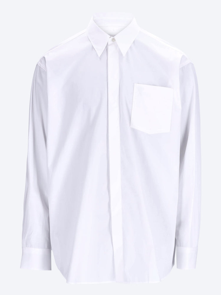 Large fit shirt with embossed ami de coeur at patch pocket 1