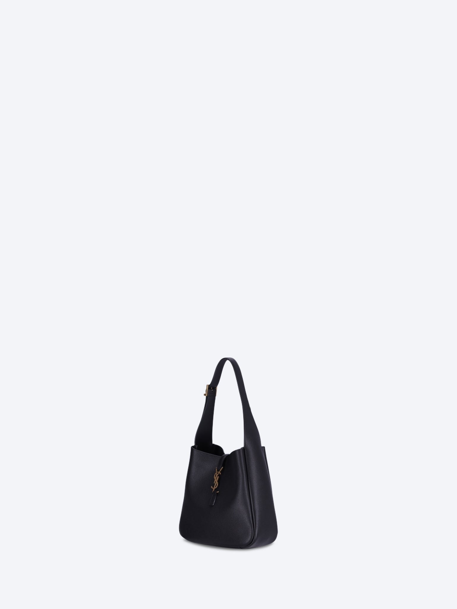 Le 5 a 7 supple small shoulder bag 2