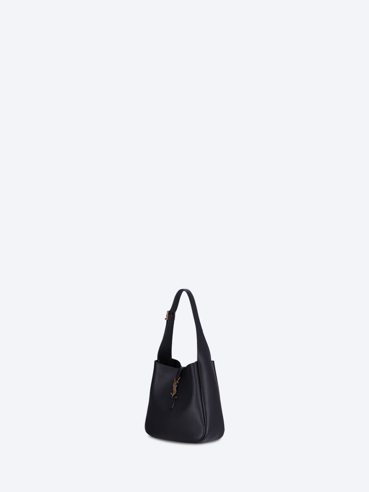 Le 5 a 7 supple small shoulder bag 2