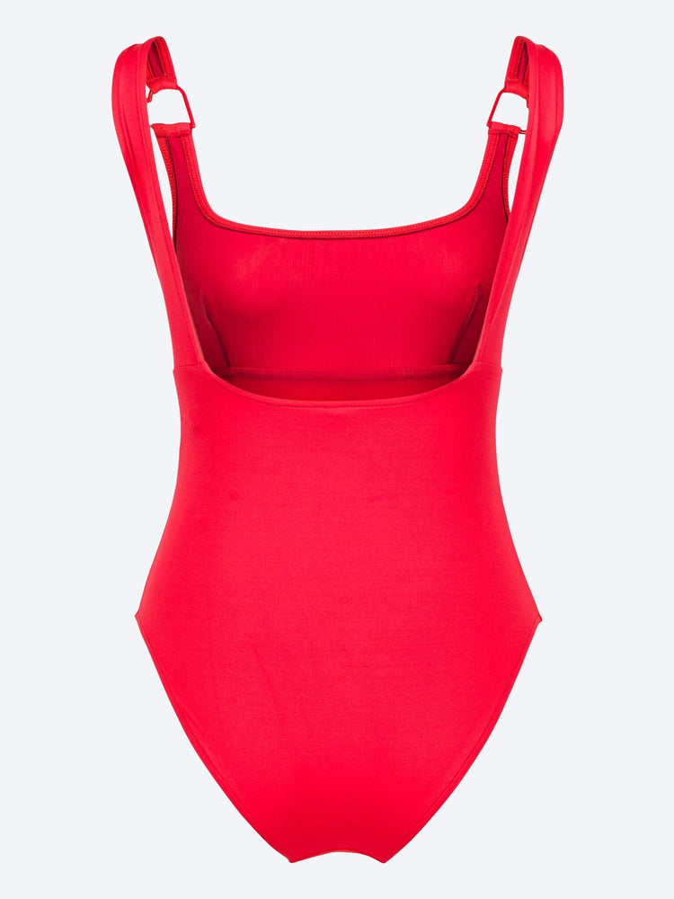 Le troublant swimsuit 2