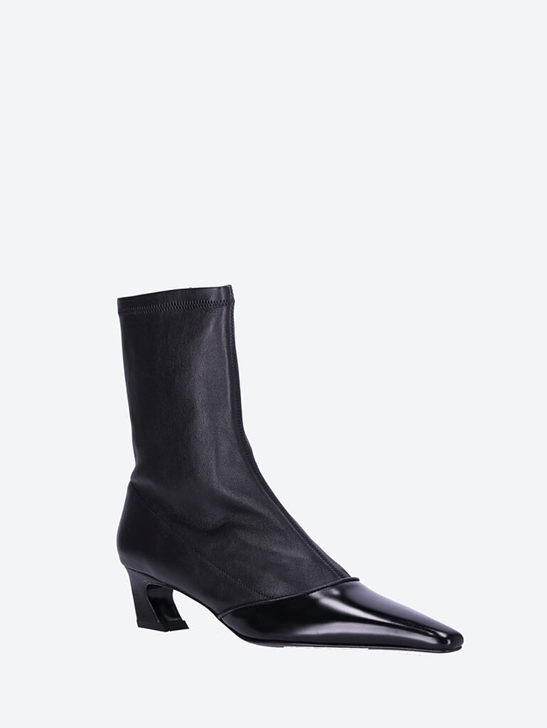Leather ankle boots 2