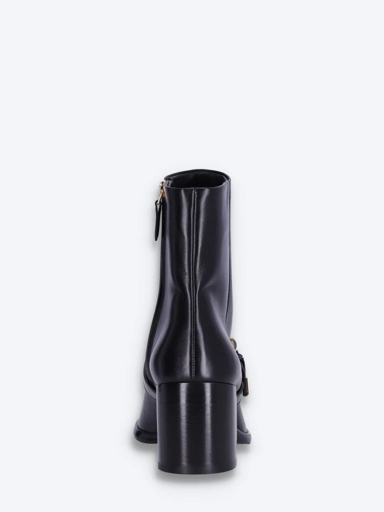 Leather ankle boots 5