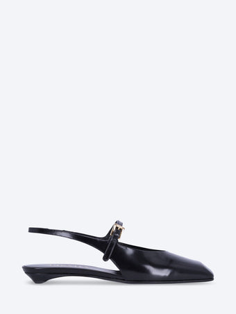 Leather ballerinas