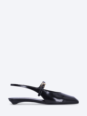 Leather ballerinas