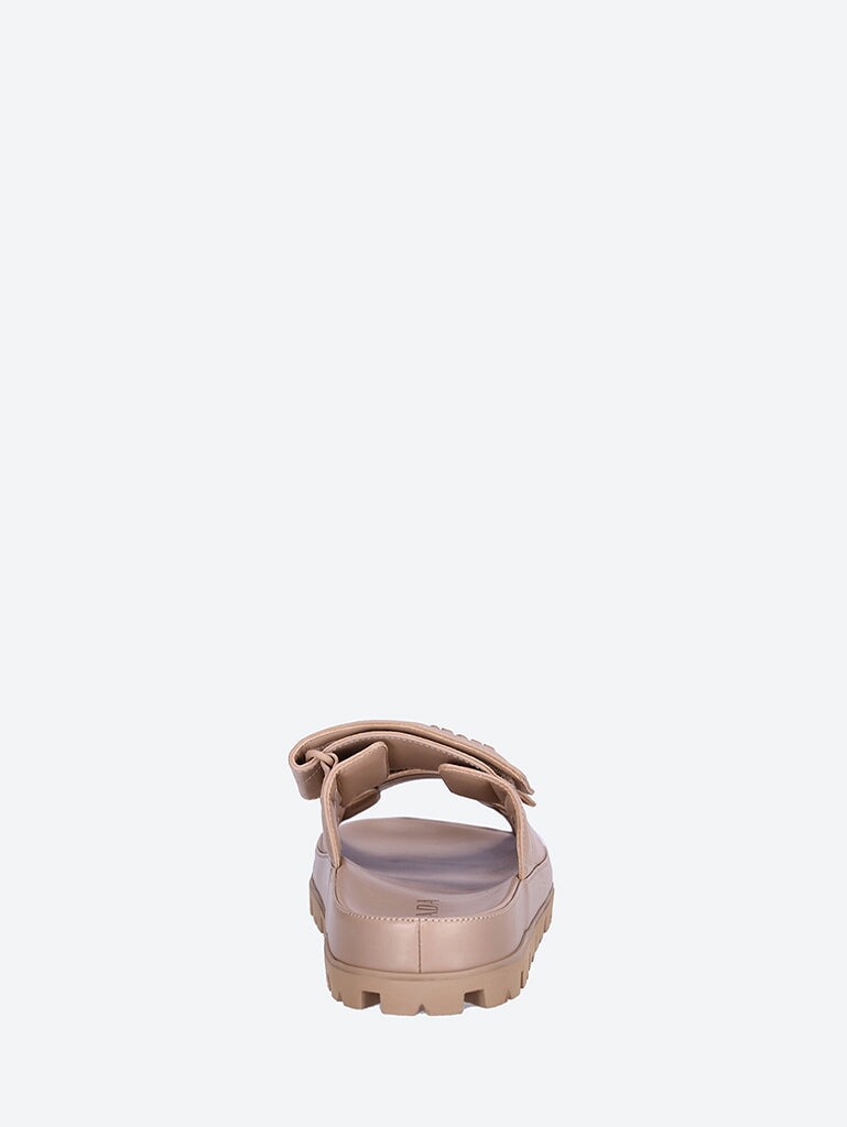 Leather sandals 5