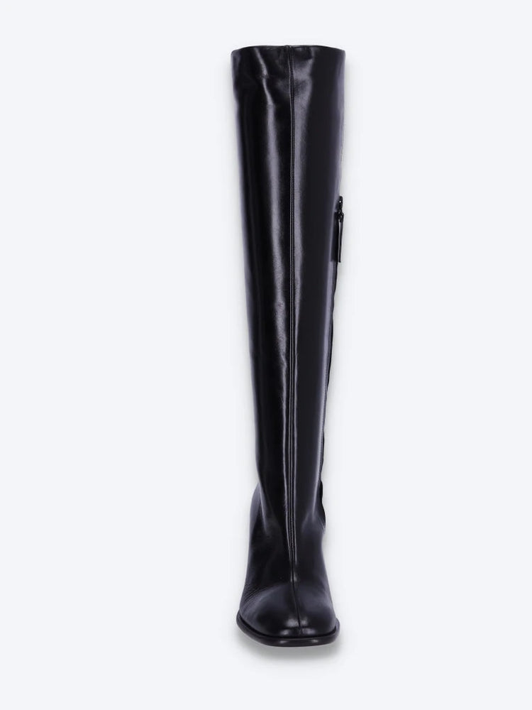 Livia boots 3