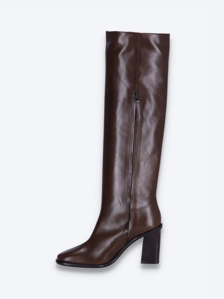 Livia boots 4