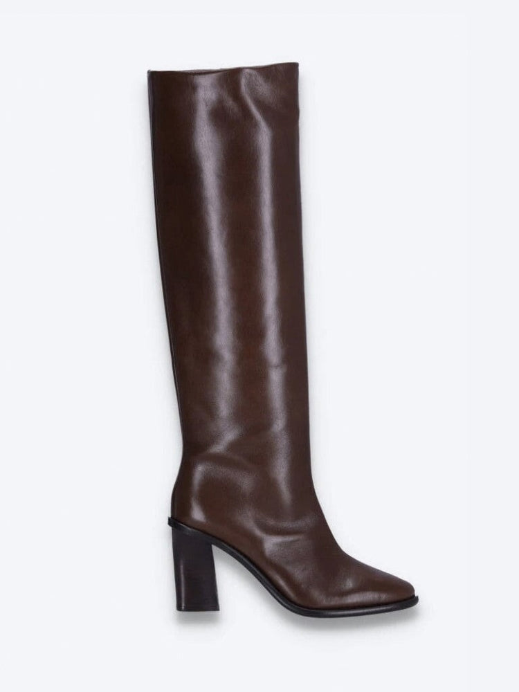 Livia boots 1