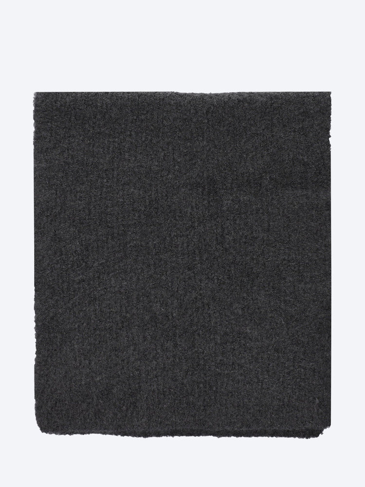Luthgard scarf 1