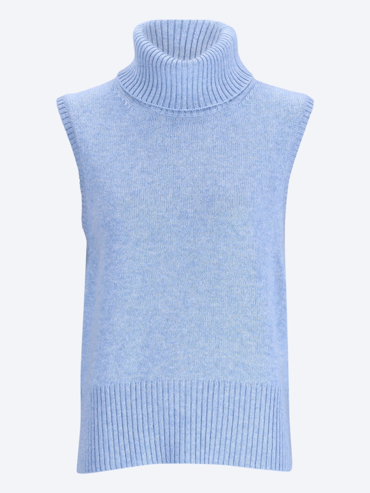 KNITWEAR