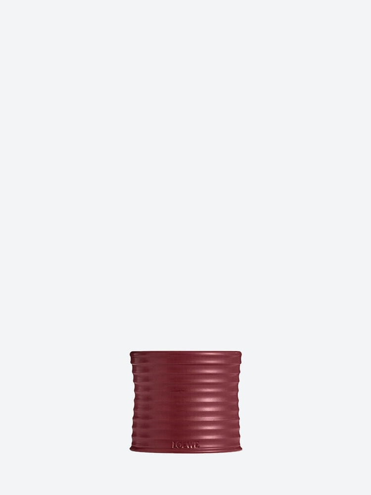 Medium beetroot ceramic candle 1
