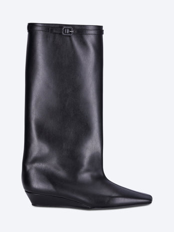Melting wedged leather boots