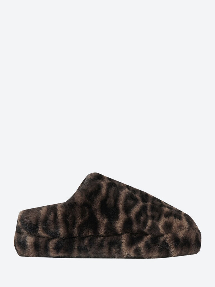 Misha Slippers Dark Leopard 1